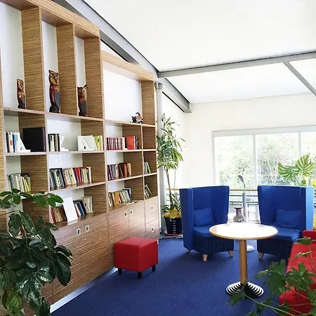 Am Buehl فندق 3*