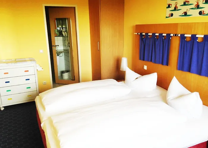 Am Buehl Szálloda 3*